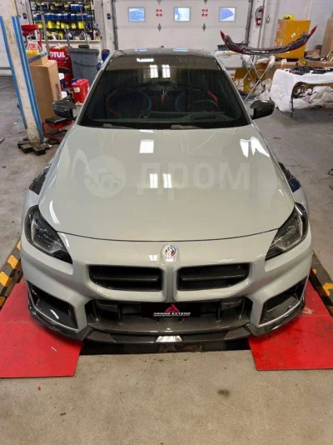 картинка Сплиттер (губа) на передний бампер v2 для BMW M2 и M2C G87 магазин  StreetTuning 