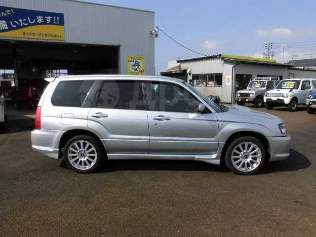 картинка Комплект накладок Cross Sport для Subaru Forester SG магазин  StreetTuning 