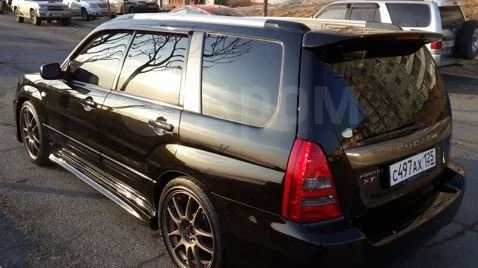 картинка Комплект обвесов Liberal для Subaru Forester SG магазин  StreetTuning 