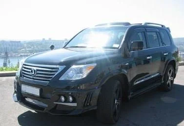 картинка Комплект обвесов Wald для Lexus LX570 магазин  StreetTuning 