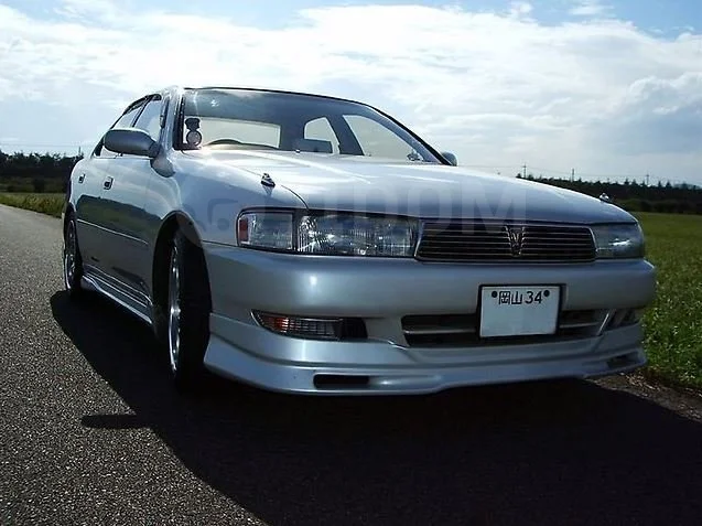 картинка Комплект накладок Hippo Sleek для Toyota Cresta 90 магазин  StreetTuning 