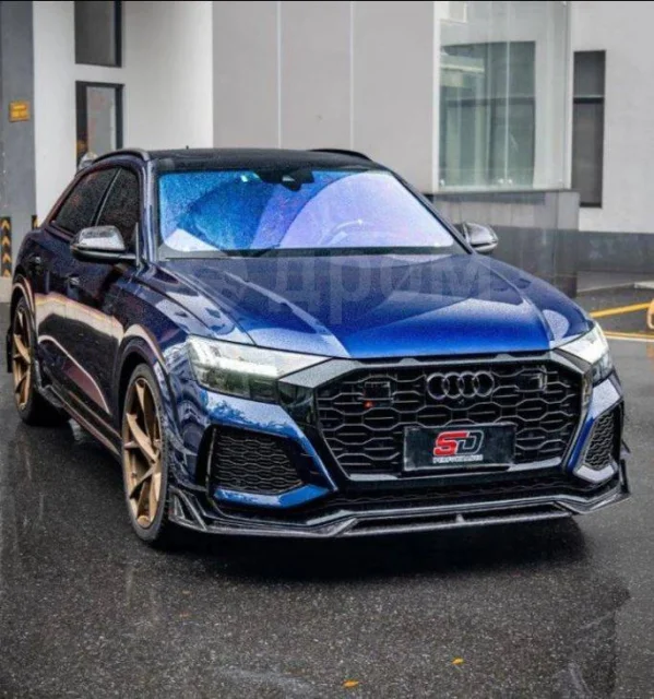 картинка Сплиттер (губа) на передний бампер для Audi RSQ8 2021 , карбон глянец магазин  StreetTuning 