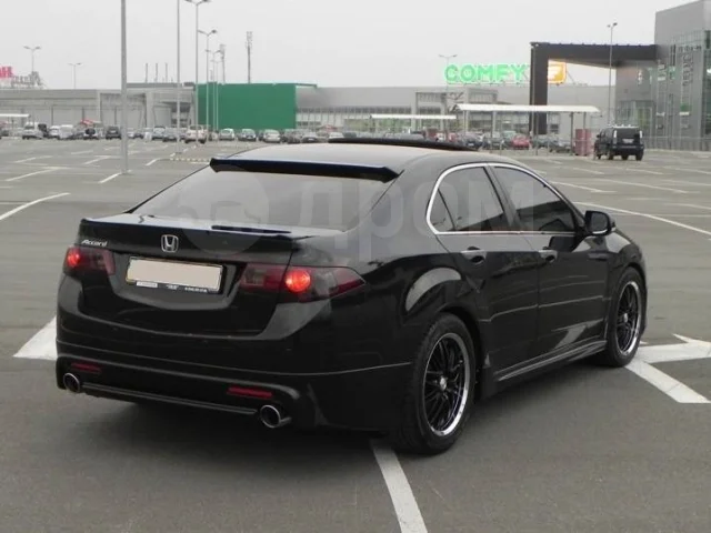 картинка Козырек на стекло для Honda Accord CU 1 / 2 магазин  StreetTuning 