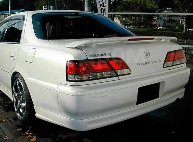 картинка Комплект обвесов Roulant для Toyota Cresta 100 магазин  StreetTuning 