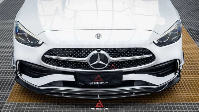 картинка Сплиттер(губа) на передний бампер для Mersedes W206 C300 с пакетом AMG магазин  StreetTuning 
