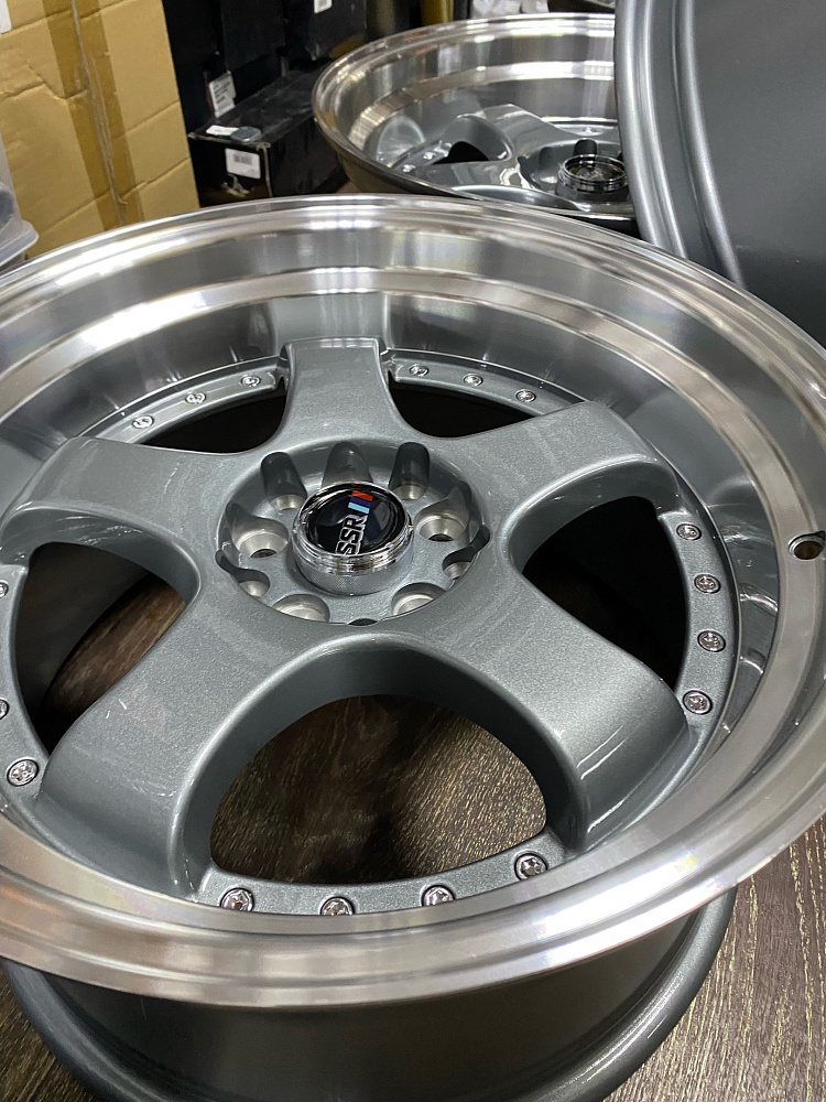 картинка Новые диски SSR SP1 R17 J9 ET20 5X100/5x114.3, Hyper Black от магазина  StreetTuning