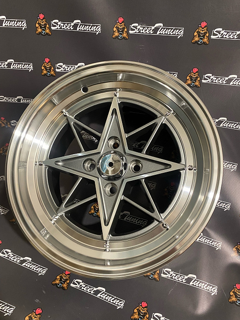 картинка Новые диски Work Equip 03 R15 J8 ET25 4X100, серые магазин  StreetTuning 