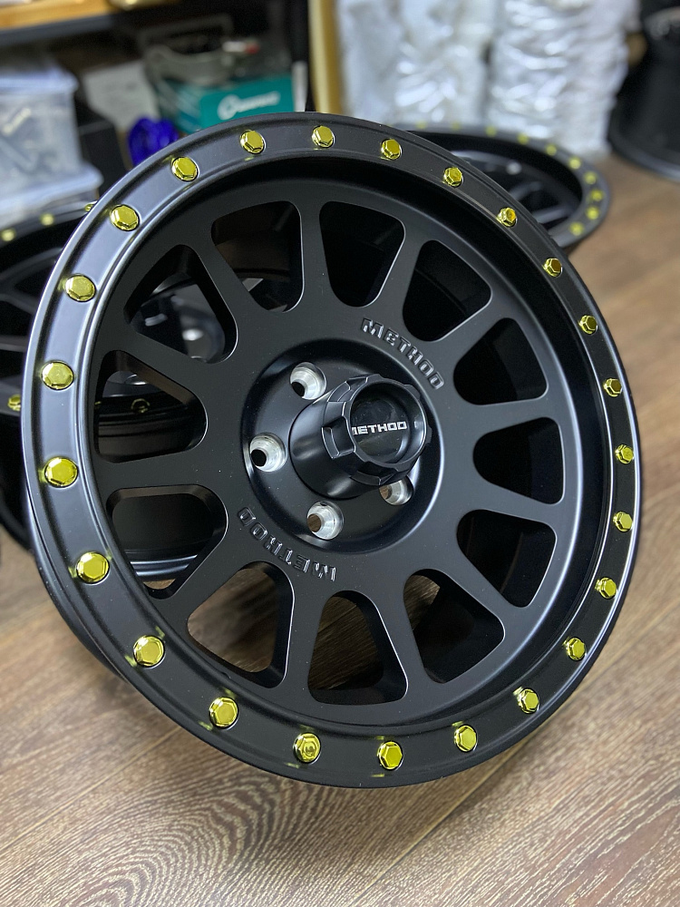 картинка Новые диски METHOD 703, R16 J8 et0 5x114,3, черный мат от магазина  StreetTuning