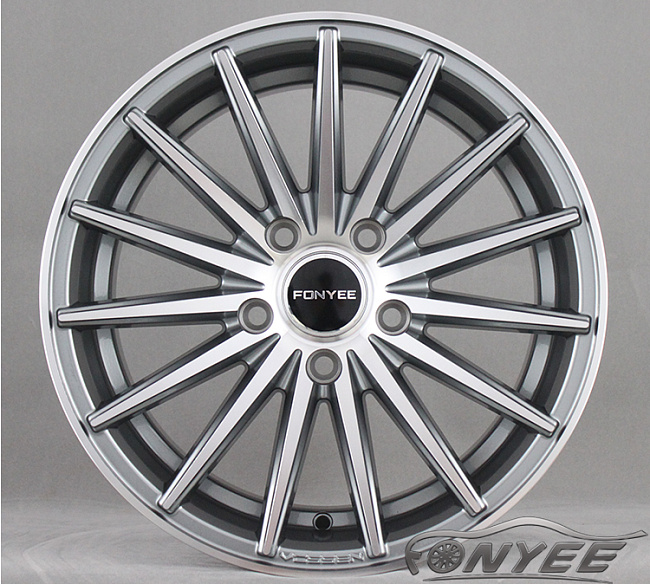 картинка Новые диски Vossen VFS2 Replica R16 5X114,3 ET40 J7 серый + серебро магазин  StreetTuning 