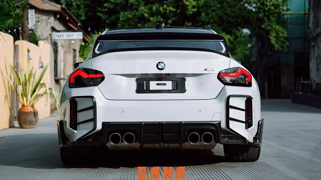 картинка Накладки на задний бампер для BMW M2 и M2C G87 магазин  StreetTuning 