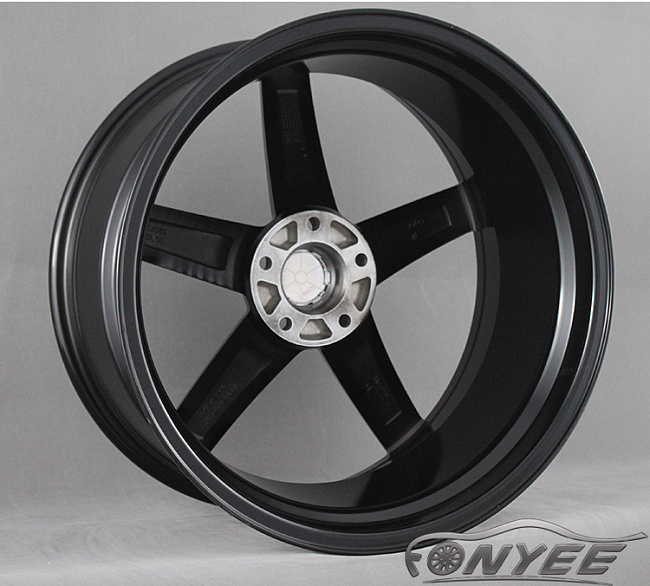 картинка Новые диски Vossen CV3 Replica R20 5X114,3 ET40 J10 черный гляненц магазин  StreetTuning 