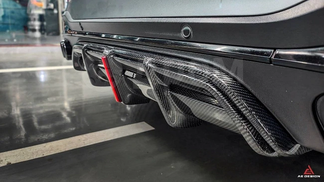 картинка Диффузор на задний бампер для Mercedes GLC43 магазин  StreetTuning 