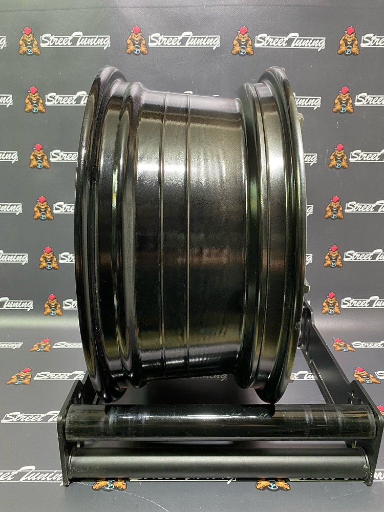 картинка Новые диски BBS R16 J7 ET40 5X100 HyperBlack от магазина  StreetTuning