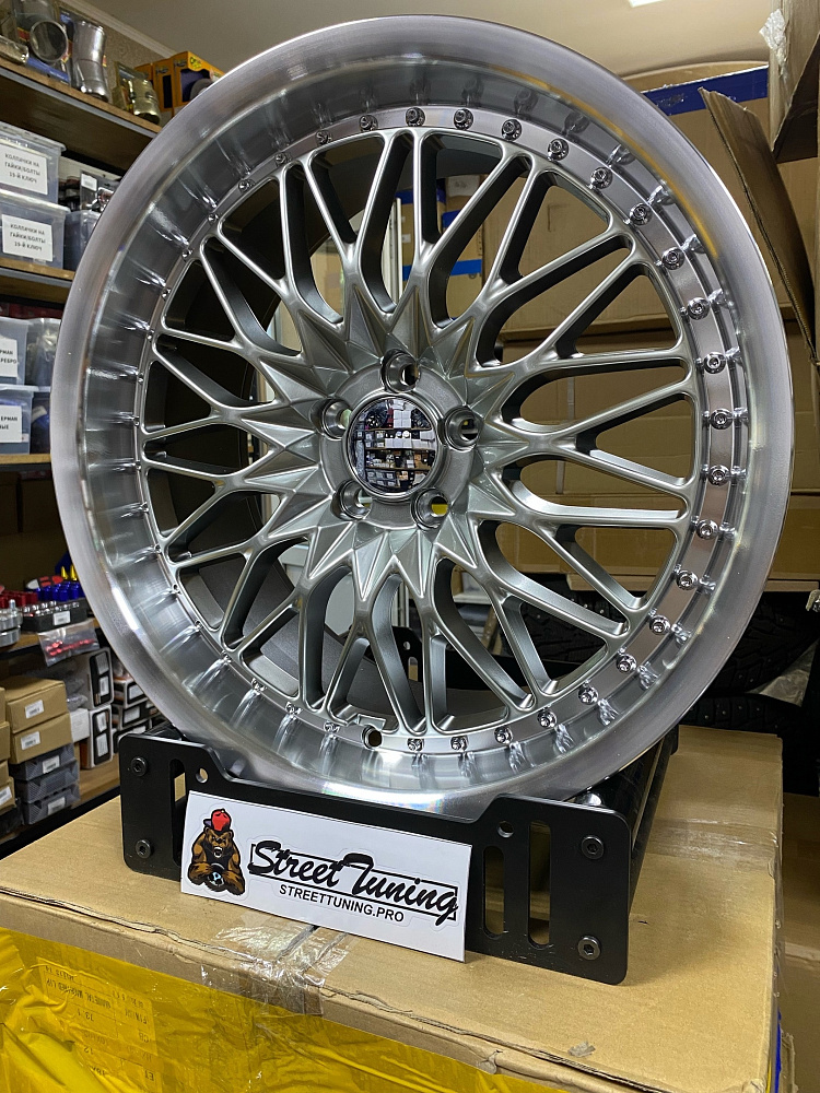 картинка Новые диски VS Work SPL F051 R18 J8.5 ET35 5X100 Hyper Blackолотые от магазина  StreetTuning