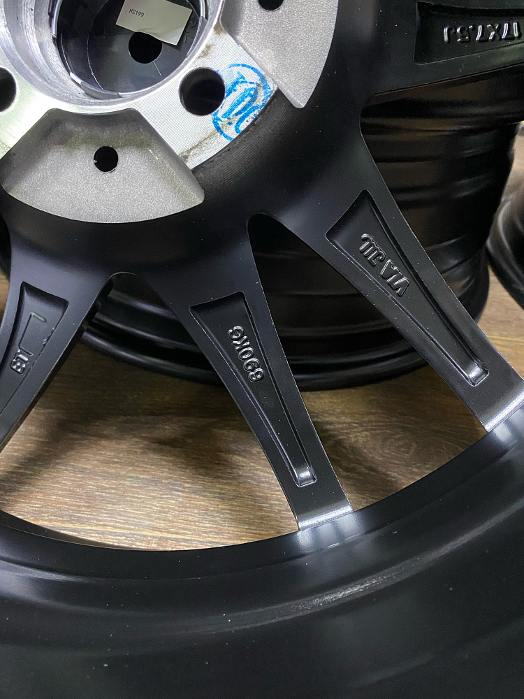 картинка Новые диски Work Emotion Cr-kiwami R17 J7,5 ET40 4X100 , черные. от магазина  StreetTuning