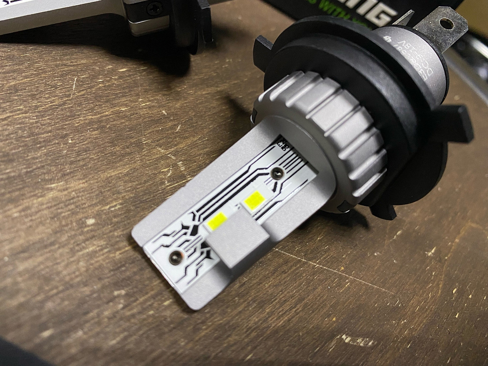 картинка Автомобильные светодиодные лампы FATEEYE F1 Led - H4 6500к, комп 2шт от магазина  StreetTuning