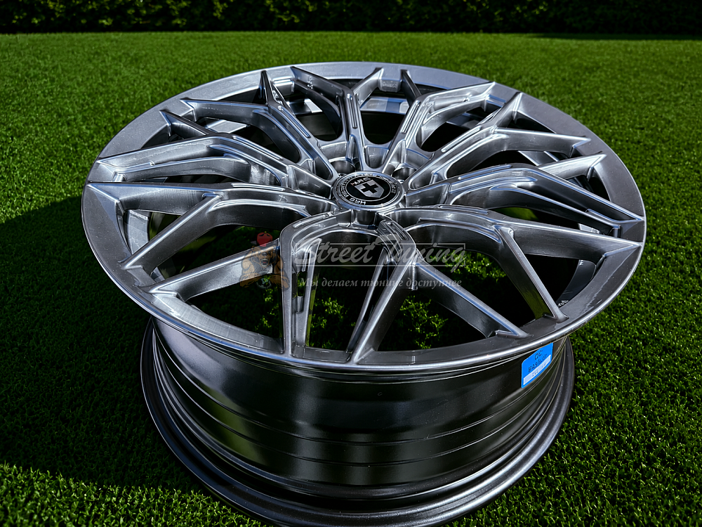 картинка Новые диски Hre 6006 R17 J7.5 ET35 5X114.3, Hyper Black от магазина  StreetTuning