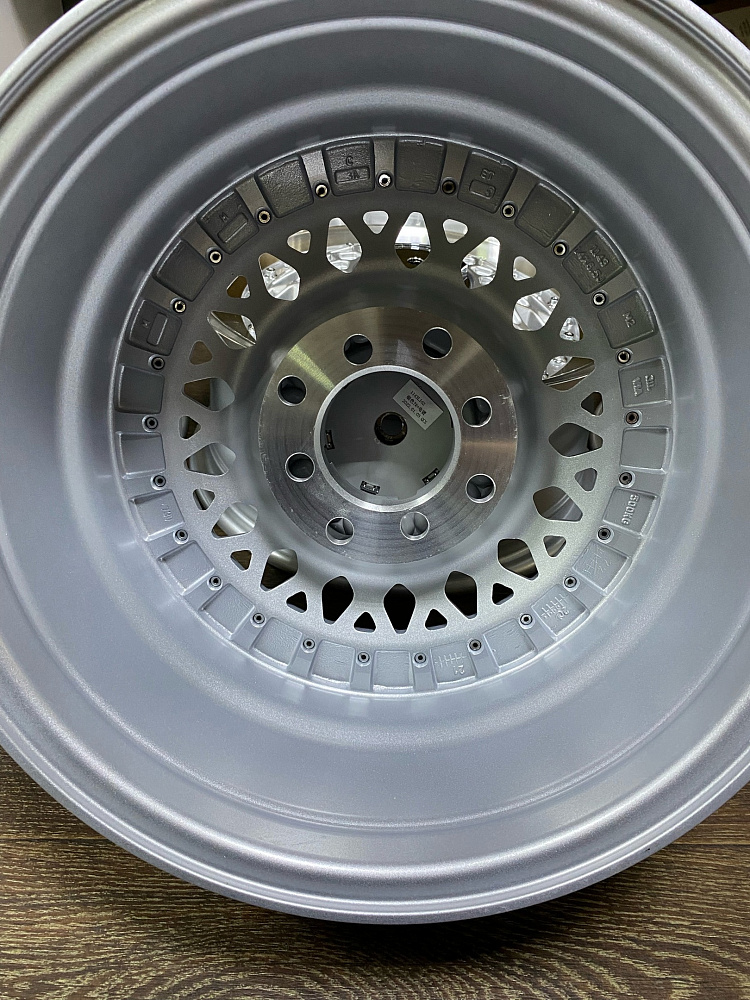 картинка Новые диски BBS RS R14 J6,5 ET25 4x100/4x114.3 , серебро + полировка от магазина  StreetTuning