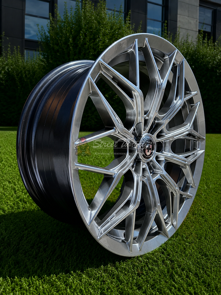 картинка Новые диски Hre 6006 R17 J7.5 ET35 5X114.3, Hyper Black от магазина  StreetTuning