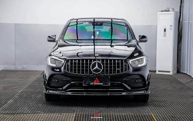 картинка Сплиттер (губа) на передний бампер для Mersedes GLC43 магазин  StreetTuning 