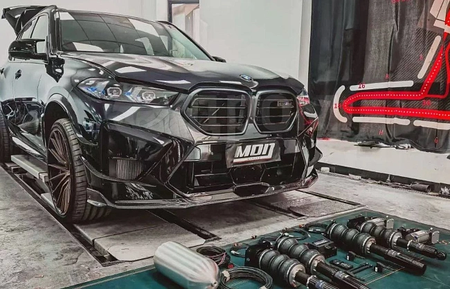 картинка Сплиттер (губа) на передний бампер для BMW X6M X6MC F96 Pre-LCI магазин  StreetTuning 