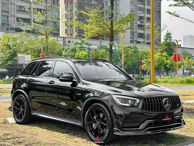 картинка Канарды на передний бампер для Mercedes GLC43 магазин  StreetTuning 
