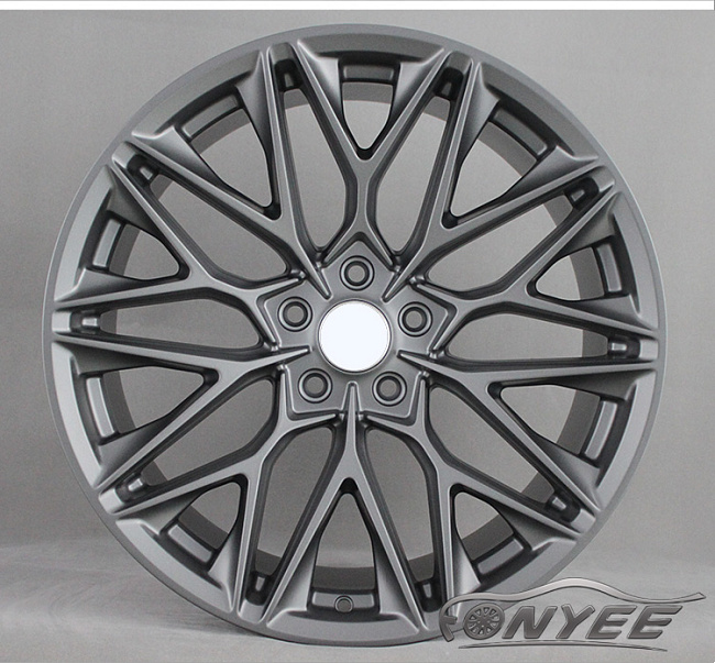 картинка Новые диски HRE P200 Replika R19 5X114,3 ET35 J9,5, темно-серебряные магазин  StreetTuning 