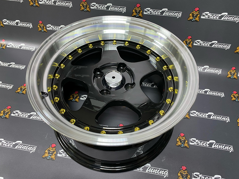 картинка Новые диски Rotiform R15 J8 ET20 4x100 Black + Silver от магазина  StreetTuning