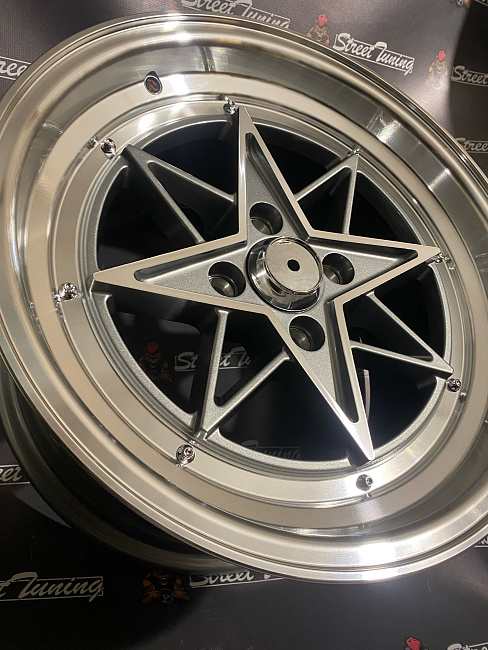 картинка Новые диски Work Equip 03 R15 J8 ET25 4X100, серые магазин  StreetTuning 