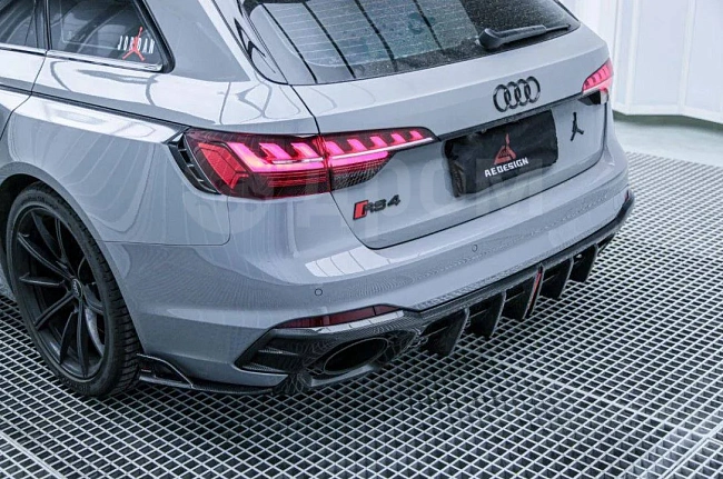 картинка Задний диффузор Audi RS4 B9 / B9.5 со стоп сигналом магазин  StreetTuning 