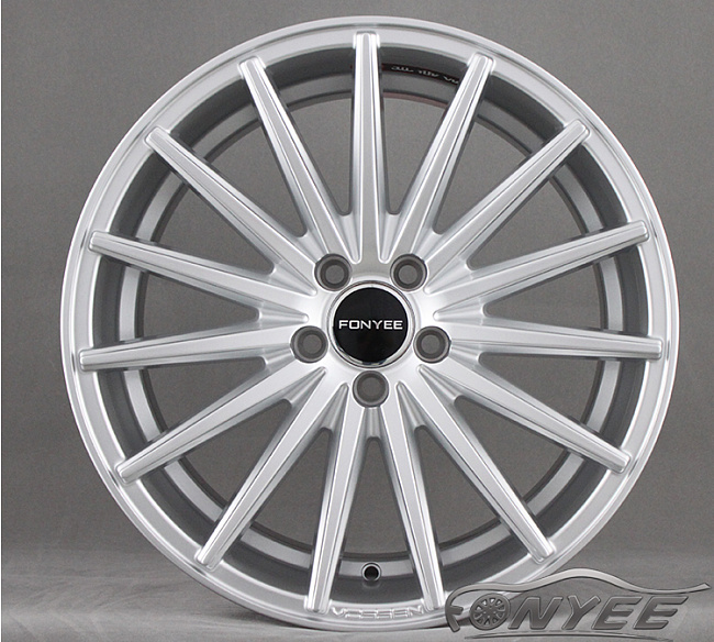 картинка Новые диски Vossen VFS2 Replica R17 5X100 ET35 J8,5 серебро магазин  StreetTuning 