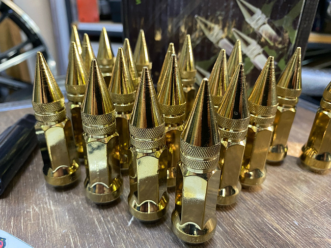 картинка Комплект гаек пики (пули) Starleks, 1/2, цвет золотой титан, 20 шт. магазин  StreetTuning 