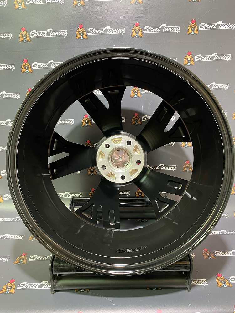 картинка Новые диски Audi RS6 Style Flow Forming R20 J8.5 ET35 5X114.3 от магазина  StreetTuning