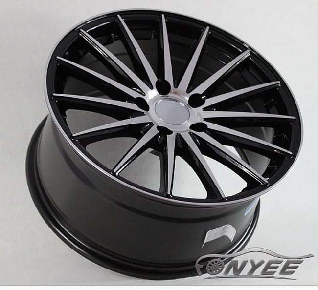 картинка Новые диски Vossen VFS2 Replica R19 5X114,3 ET40 J8,5 черный глянец + серебро магазин  StreetTuning 
