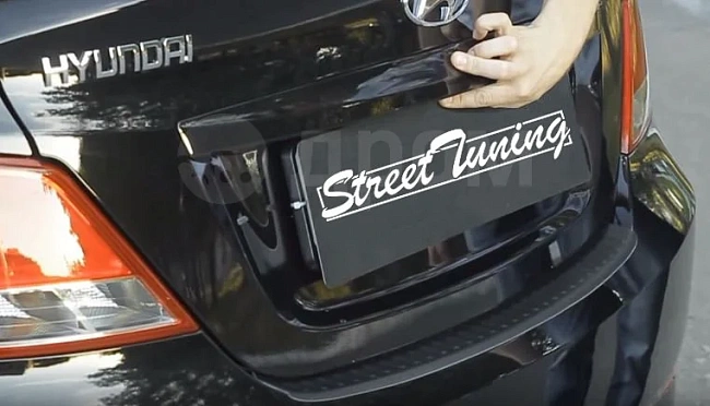 картинка Накладка на задний бампер Hyundai Solaris седан 2010-2014 магазин  StreetTuning 