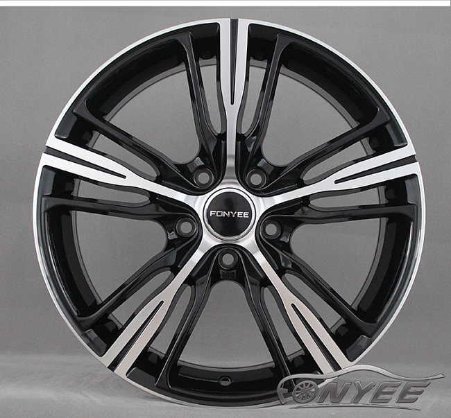 картинка Новые диски BMW Series 660 R17 5x120 ET35 J8 Черный глянец + серебро магазин  StreetTuning 