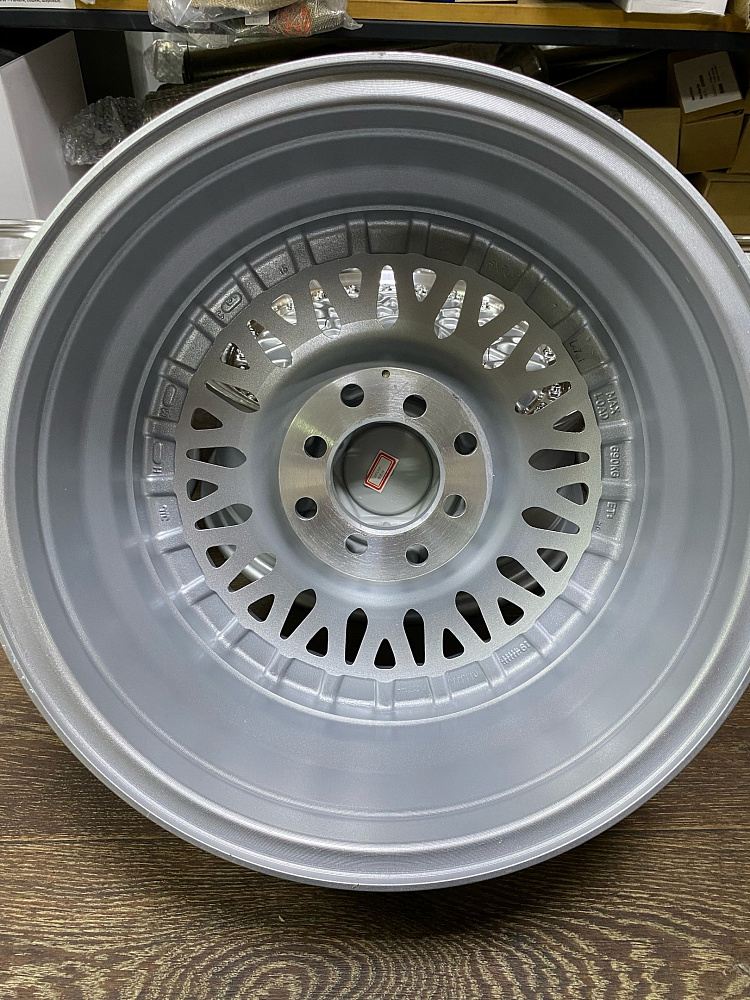 картинка Новые диски BBS RS R15 J7 ET25 4x100/114.3 серебро от магазина  StreetTuning