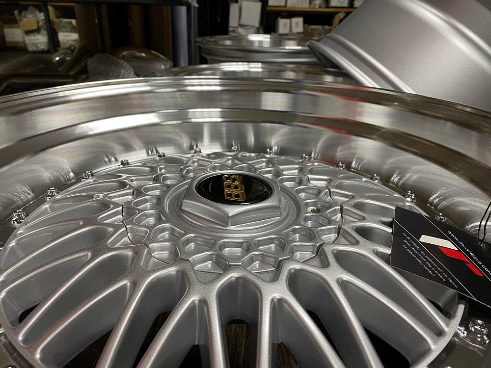 картинка Новые  диски BBS RS R17 J8,5 ET15   5x120/5x112 серебробро + полированная полка от магазина  StreetTuning