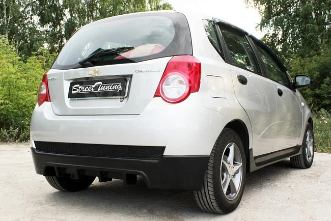 картинка Тюнинг обвес заднего бампера Chevrolet Aveo Хэтчбек 5 дв. 2008-2012 магазин  StreetTuning 