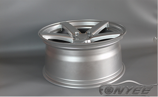 картинка Новые диски Vossen CV3 Replica R18 5X112 ET35 J9,5 серебро магазин  StreetTuning 