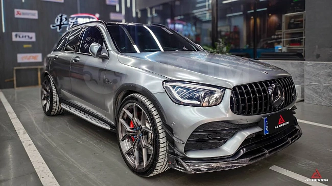 картинка Сплиттер (губа) на передний бампер для Mersedes GLC43 магазин  StreetTuning 