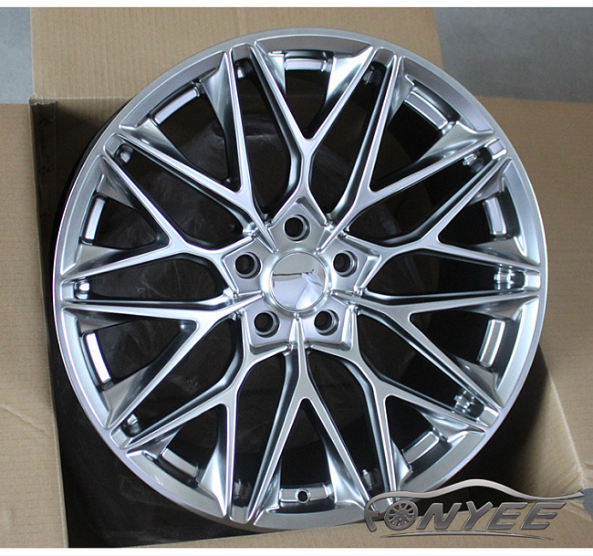 картинка Новые диски HRE P200 Replika R19 5X112 ET28 J8,5, серебристо-платиновые магазин  StreetTuning 