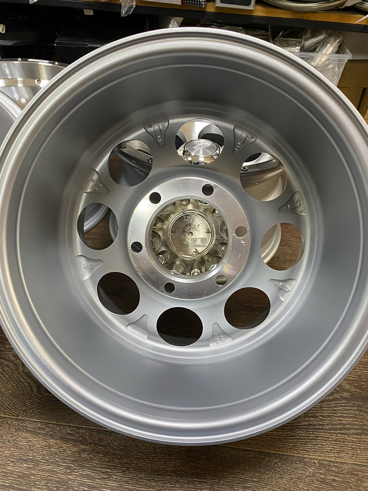 картинка Новые диски GT WHEEL Style R16 J10 et -44 6x139,7, серебро от магазина  StreetTuning