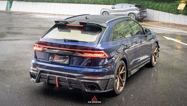 картинка Задний диффузор Audi RSQ8 2021 со стоп сигналом магазин  StreetTuning 