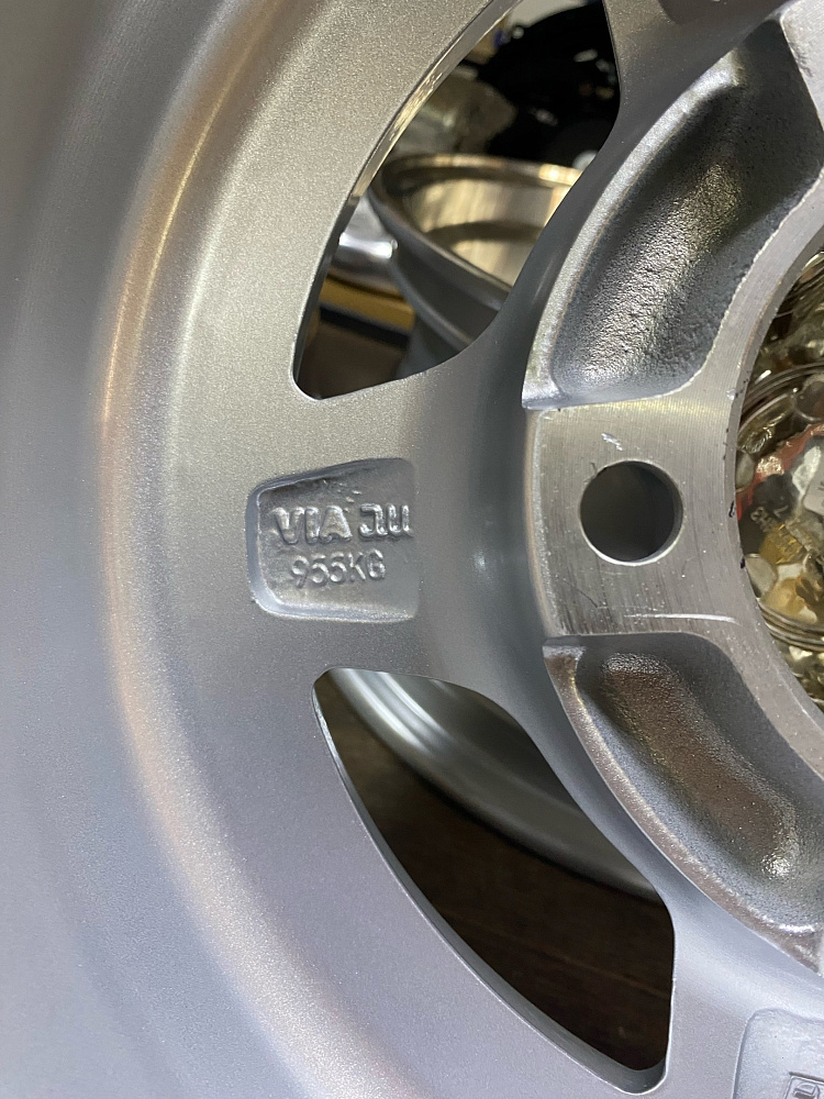 картинка Новые диски MVF Style R15 J7 ET (-25) 5X139.7 ЦО 108 от магазина  StreetTuning