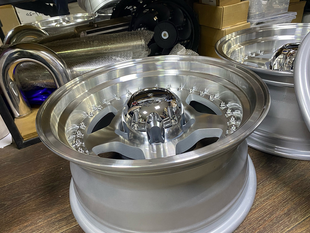 картинка Новые диски MVF Style R15 J7 ET (-25) 5X139.7 ЦО 108 от магазина  StreetTuning