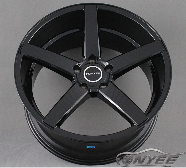 картинка Новые диски Vossen CV3 Replica R20 5X114,3 ET40 J10 черный гляненц магазин  StreetTuning 