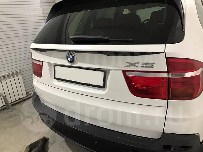 картинка Лип спойлер на 5 дверь для Bmw X5 E70 магазин  StreetTuning 