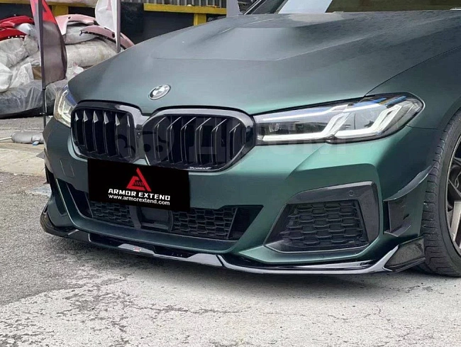 картинка Сплиттер (губа) на передний бампер для BMW G30 540i M550i 2021-ON LCI магазин  StreetTuning 
