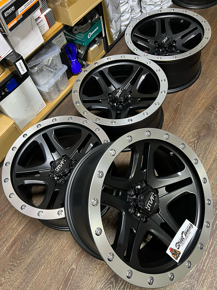 картинка Новые диски MVF R17 J8.5 et10 6x114,3, черные с серебристым кантом. от магазина  StreetTuning